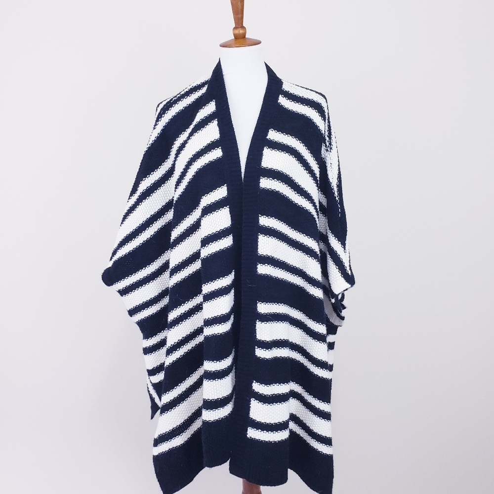 Black White Stripe Oversized Poncho Sweater Chunky Knit Forever21 OSFM